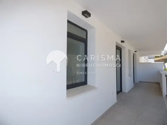 (29) Nowoczesny apartament z widokiem na góry 12 minut piechotą od plaży