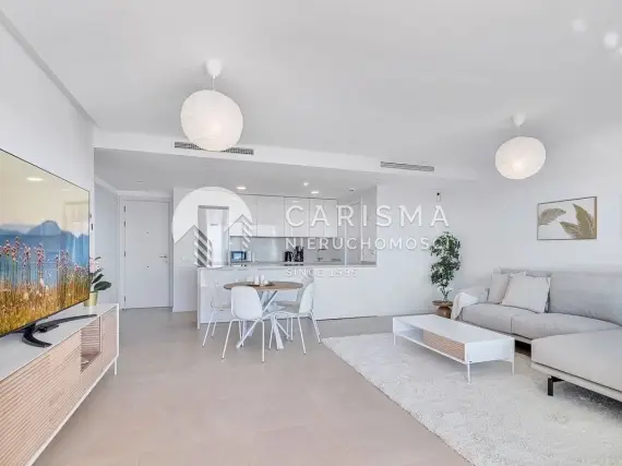 (9) Nowoczesny apartament z pięknym widokiem na morze tuż przy plaży