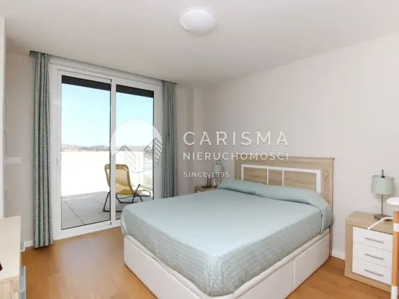 (27) Apartament w nowym budownictwie z widokiem na morze