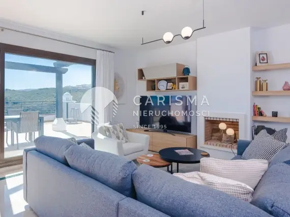 (4) Apartament przy polu golfowym 2 kilometry od plaży
