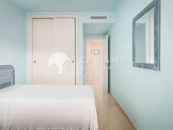(16) Parterowy apartament w nadmorskim kompleksie tuż przy plaży