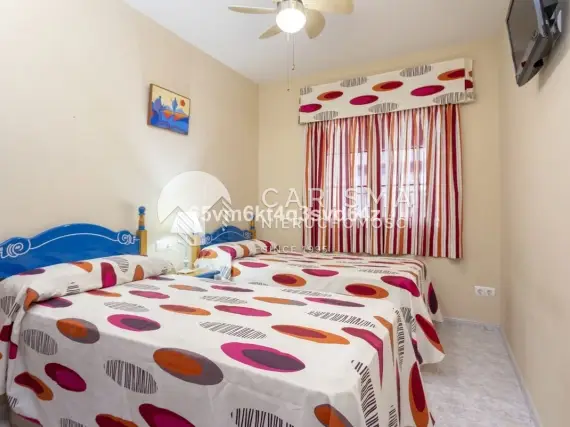 (30) Apartament z bezpośrednim wyjściem na promenadę i plażę