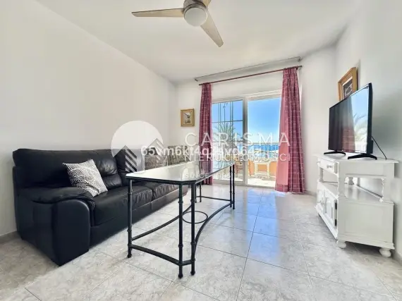 (6) Apartament z bezpośrednim wyjściem na promenadę i plażę