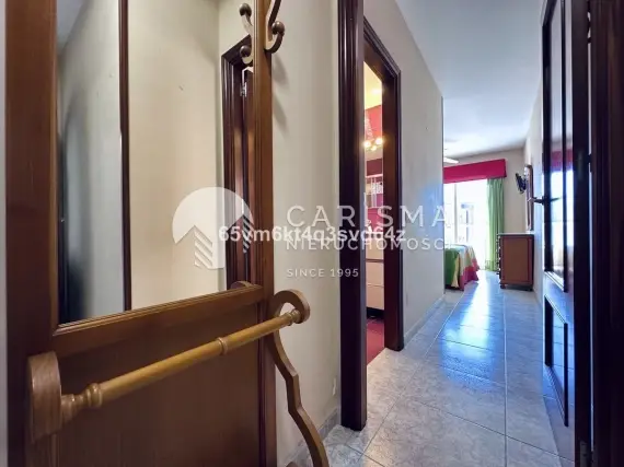 (24) Apartament z bezpośrednim wyjściem na promenadę i plażę