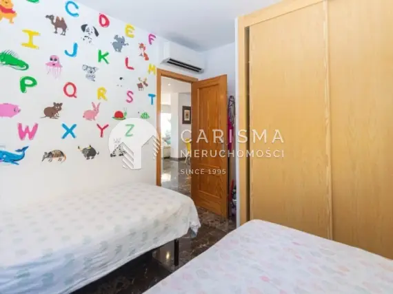 (28) Apartament z widokiem na morze i góry 400 metrów od plaży