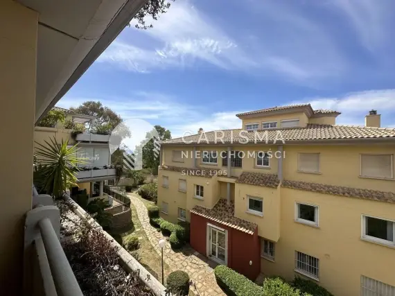(4) Apartament  przy polu golfowym blisko  morza