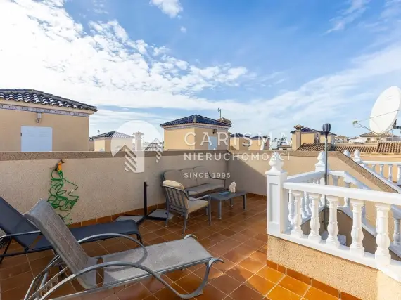 (28) Dom zabudowie bliźniaczej w Lomas de Cabo Roig, Orihuela Costa