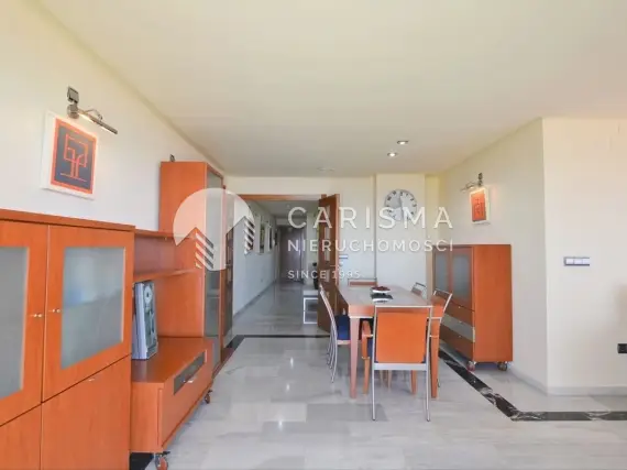 (7) Wyjątkowy apartament przy plaży w Fuengiroli, Costa del Sol