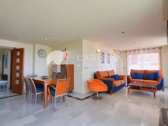 (11) Wyjątkowy apartament przy plaży w Fuengiroli, Costa del Sol