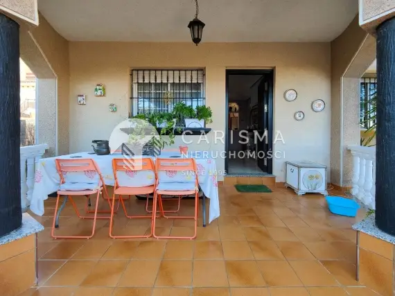 (16) Wolnostojący dom w dobrej lokalizacji, Villamartin, Costa Blanca