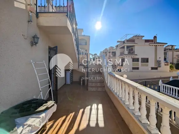 (44) Wolnostojący dom w dobrej lokalizacji, Villamartin, Costa Blanca