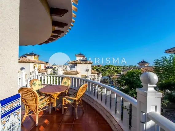 (21) Wolnostojący dom w dobrej lokalizacji, Villamartin, Costa Blanca