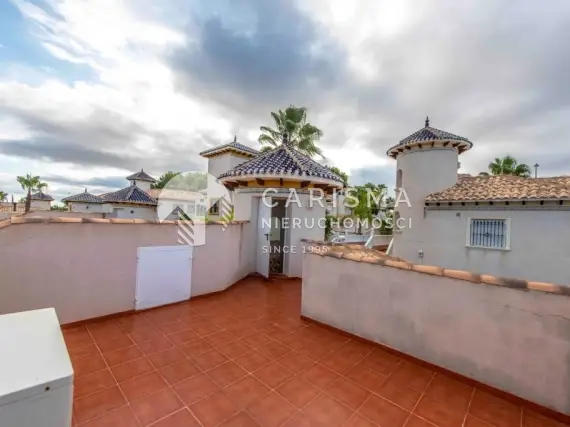 (22) Wolnostojący dom w dobrej lokalizacji, Villamartin, Costa Blanca