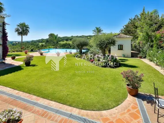 (6) Elegancka willa przy polach golfowych, Sotogrande Alto