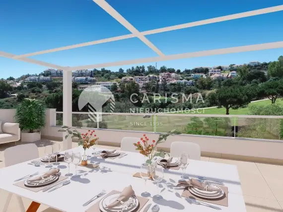 (2) Kolejny etap budowy osiedla na polu golfowym La Cala Resort, Mijas