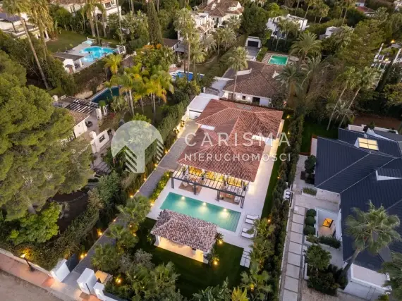 Luksusowa parterowa willa w sercu Doliny Golfowej, Las Brisas 2
