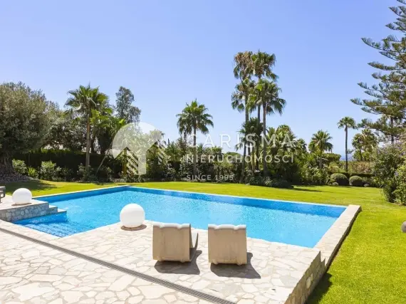 Fantastyczna willa w Hacienda Las Chapas, Marbella East 2