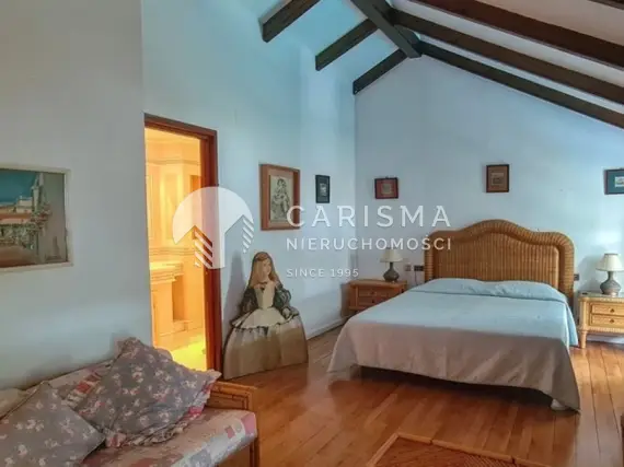 (24) Willa w tradycyjnym stylu w drugiel linii plaży, Capobino