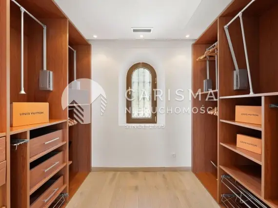 (37) Piękna willa w andaluzyjskim stylu z widokiem na morze, El Paraiso, New Golden Mile