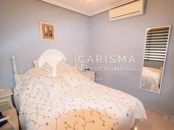 (12) Ładny bliźniak w dobrej lokalizacji, Villamartin, Costa Blanca