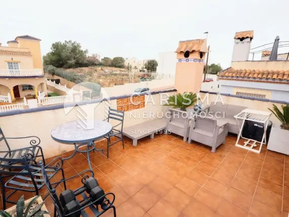 (21) Ładny bliźniak w dobrej lokalizacji, Villamartin, Costa Blanca