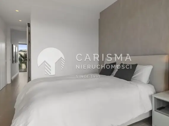(24) Ekskluzywna willa w luksusowym kurorcie – Santa Clara Golf, Marbella East