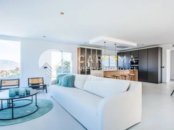 (10) Nowoczesny dom w sercu La Mairena, Marbella, Costa del Sol