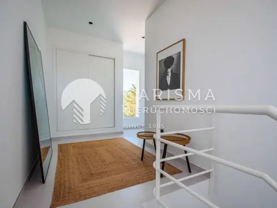 (36) Nowoczesny dom w sercu La Mairena, Marbella, Costa del Sol