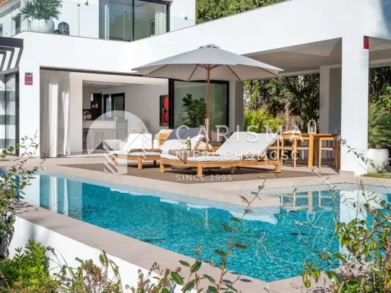 (38) Wyjątkowa Willa w El Paraiso, Costa del Sol