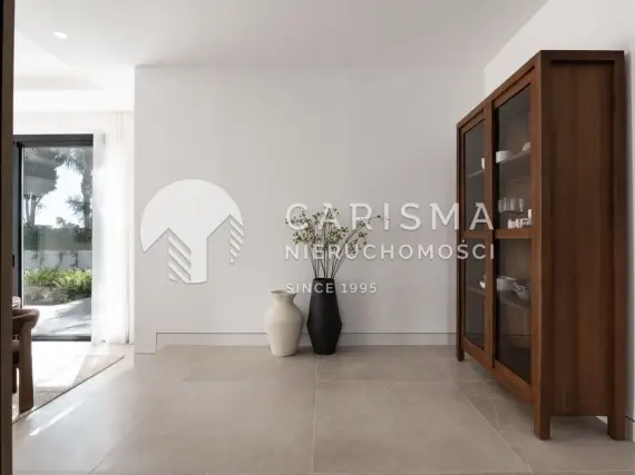 (41) Wyjątkowa Willa w El Paraiso, Costa del Sol