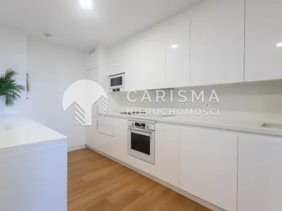 (13) Ekskluzywny i luksusowy apartament z 3 sypialniami na sprzedaż w El Chaparral, Costa del Sol