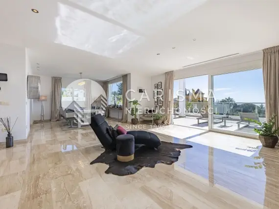 (8) Nowoczesna willa w zamknietej społeczności z panoramicznym widokiem na morze , El Rosario, Marbella