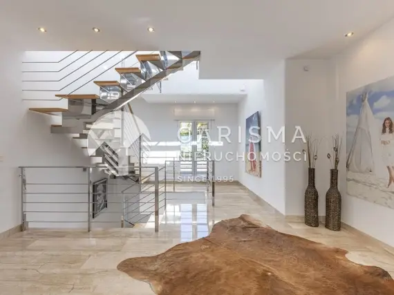 (34) Nowoczesna willa w zamknietej społeczności z panoramicznym widokiem na morze , El Rosario, Marbella