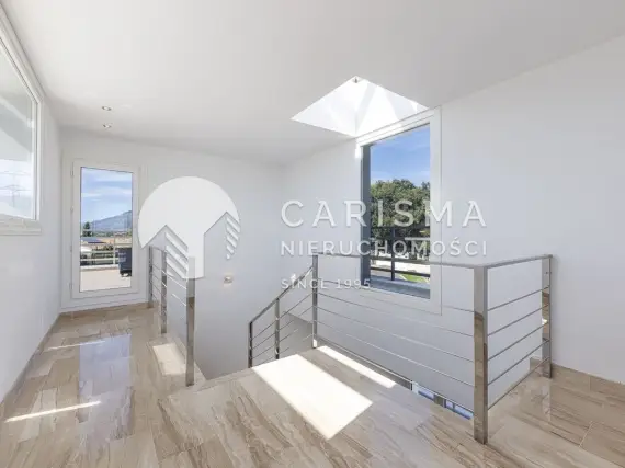(40) Nowoczesna willa w zamknietej społeczności z panoramicznym widokiem na morze , El Rosario, Marbella