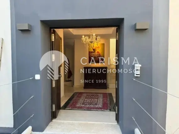 (5) Nowoczesna willa w otoczeniu natury z widokiem na morze, Elviria