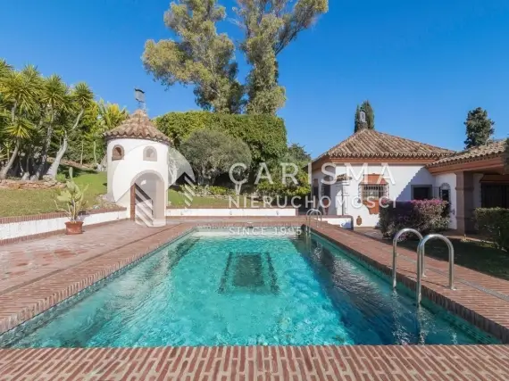 (10) Piękna andaluzyjska willa blisko plaży, Costabella, Marbella