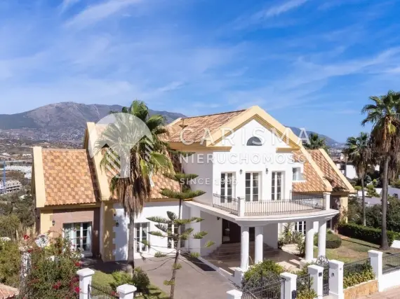 (4) Elegancka willa w pierwszej linii pola golfowego, La Cala Golf, Mijas Costa