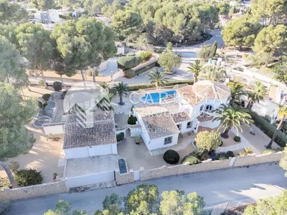 (57) Śródziemnomorska willa w doskonałej lokalizacji San Jaime, Moraira