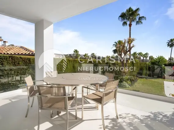(4) Kameralna willa 10 min samochodem od plaży, Elviria, Marbella