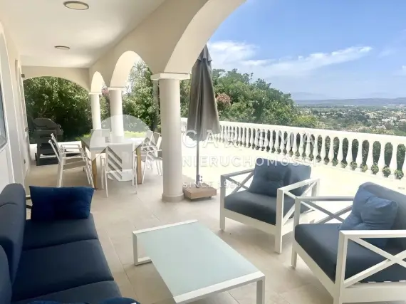 (9) Przestronna willa z panoramicznym widokiem na morze, Sotogrande Alto