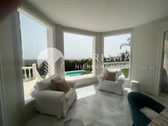 (11) Przestronna willa z panoramicznym widokiem na morze, Sotogrande Alto