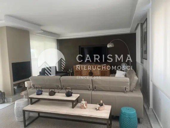 (16) Przestronna willa z panoramicznym widokiem na morze, Sotogrande Alto