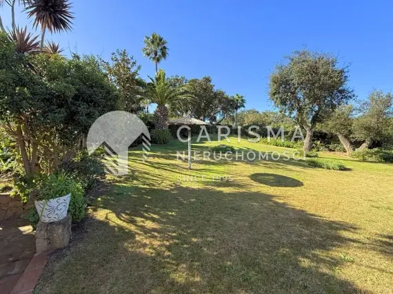 (12) Okazała andaluzyjska willa obok pola golfowego, Sotogrande Alto