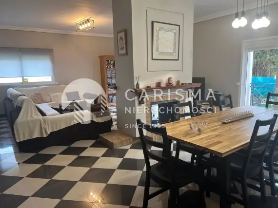 (7) Dwupoziomowa willa z widokiem na morze, Marbella