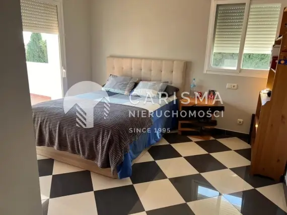 (11) Dwupoziomowa willa z widokiem na morze, Marbella