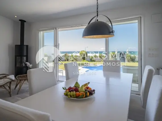 (17) Andaluzyjska willa z prywatnym wyjściem na plażę, Marbella