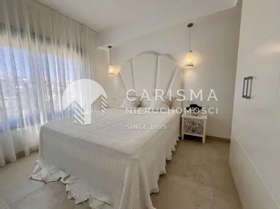 (7) Urokliwy Dom w Villamartin na Costa Blanca