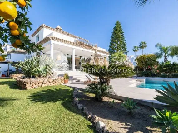 (6) Andaluzyjska willa z nowoczesnym wnętrzem blisko pól golfowych, Benahavis
