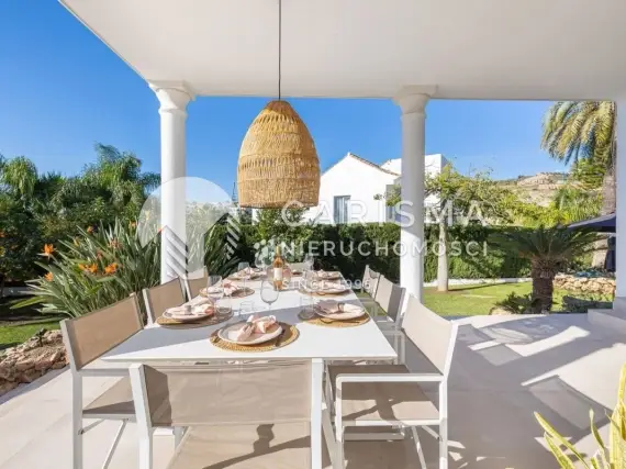 (12) Andaluzyjska willa z nowoczesnym wnętrzem blisko pól golfowych, Benahavis
