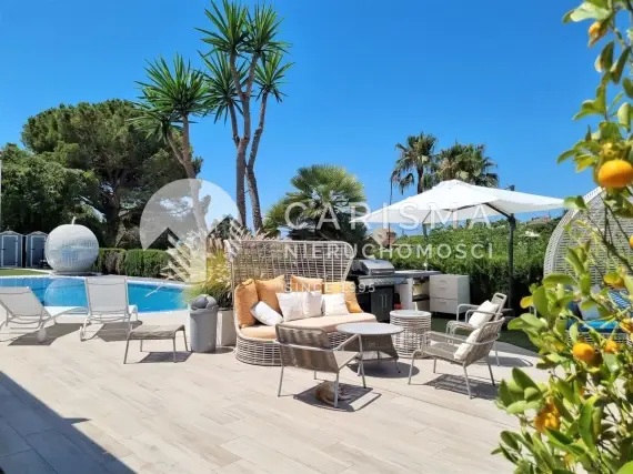 (25) Komfortowa willa z andaluzyjskim urokiem niedaleko plaży, Elviria
